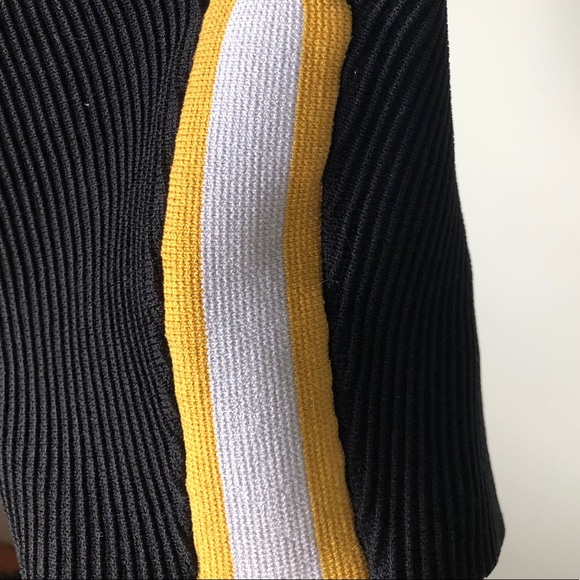 Aritzia babaton top - Picture 4 of 5